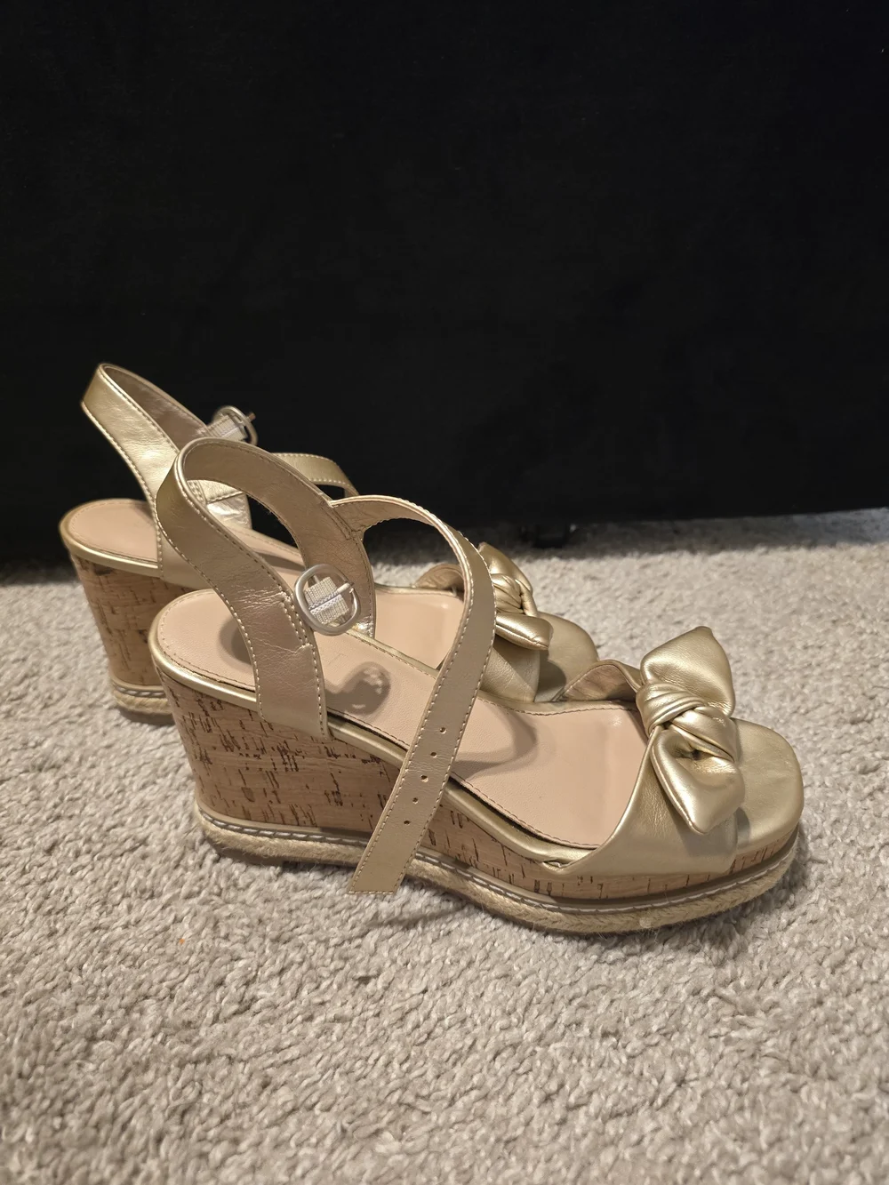 Limelight Gold Knot-Front Wedge Sandals